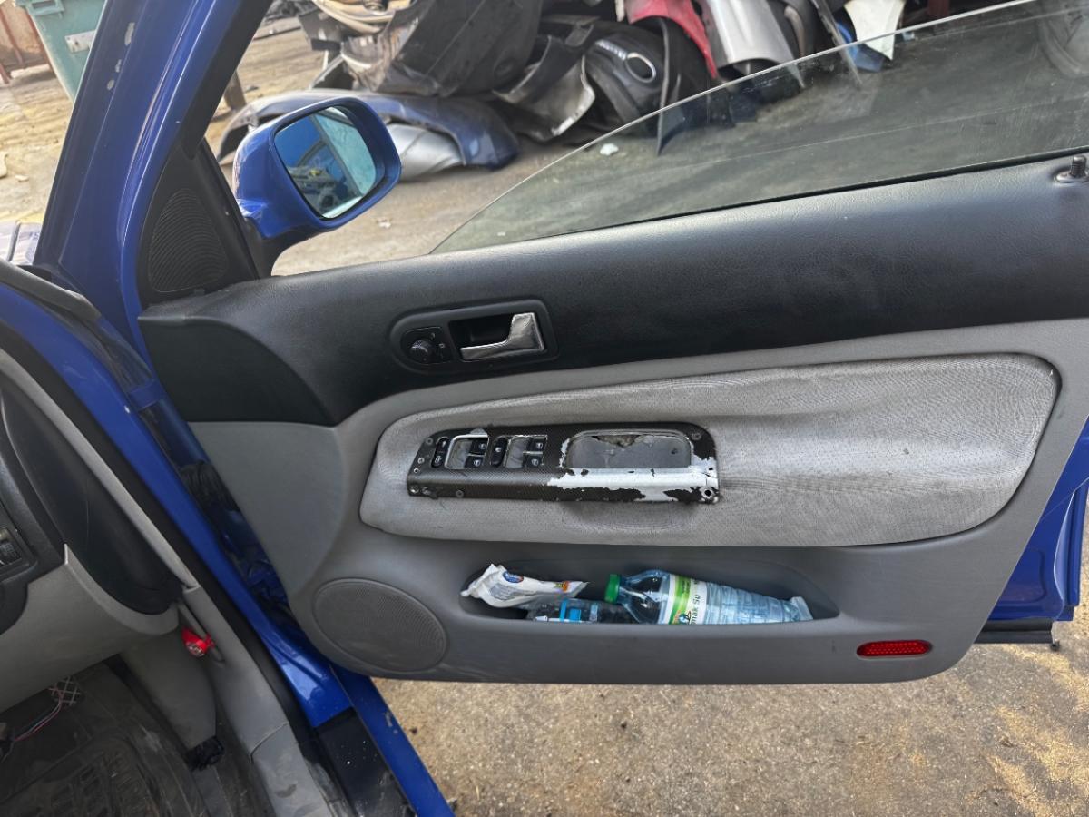 1999 Volkswagen Bora 9