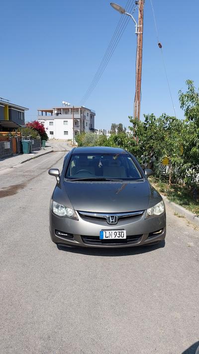 Honda Civic — 2
