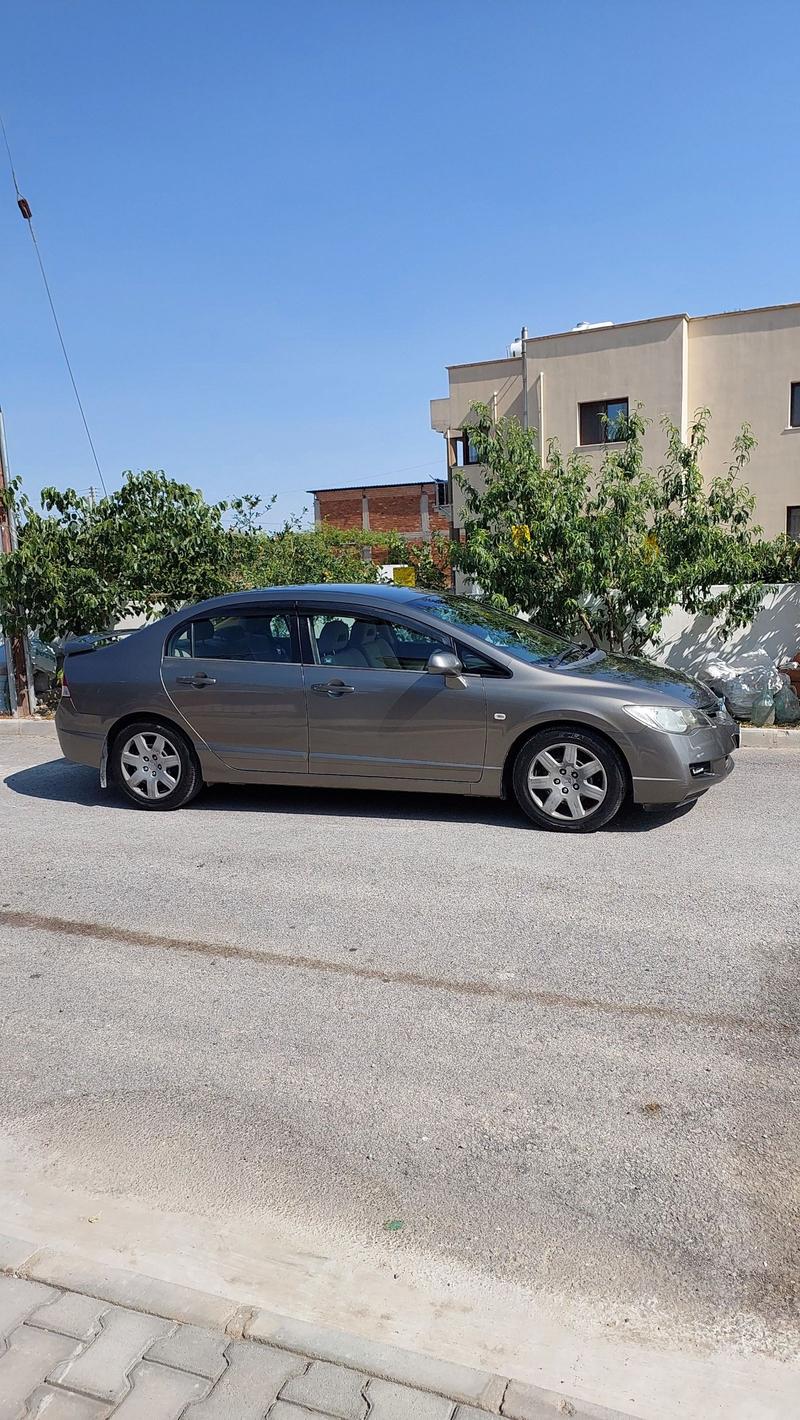 Honda Civic — 1/5
