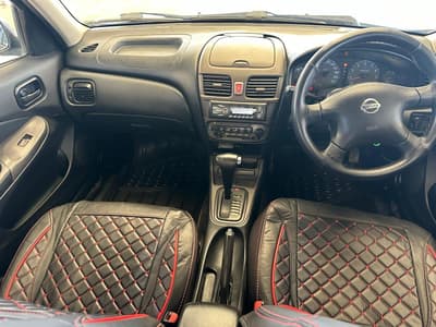 Nissan Sunny Exsaloon — 3