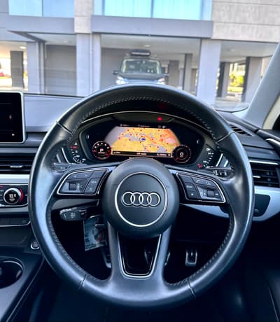 Audi A4 — 9