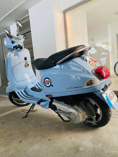 Vespa VXL 125 — 3