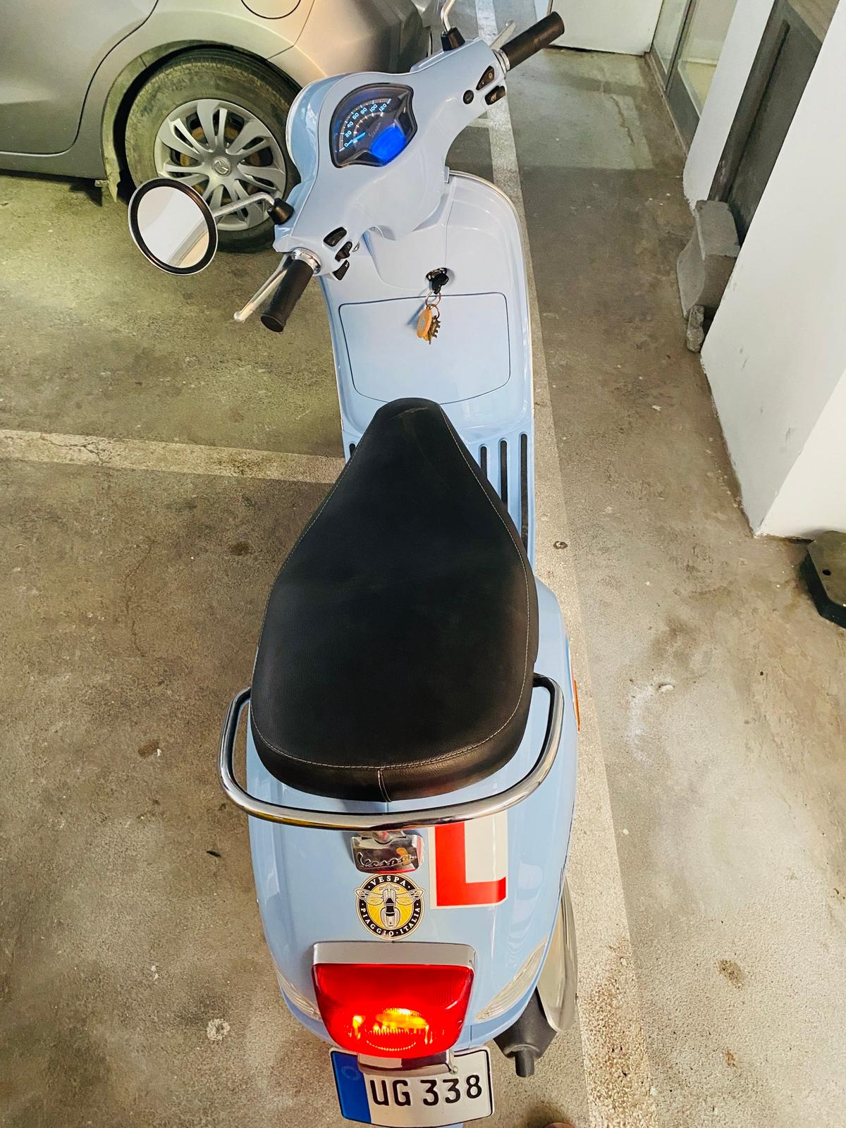 2020 Vespa VXL 125 6