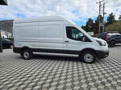 Ford Transit — 3