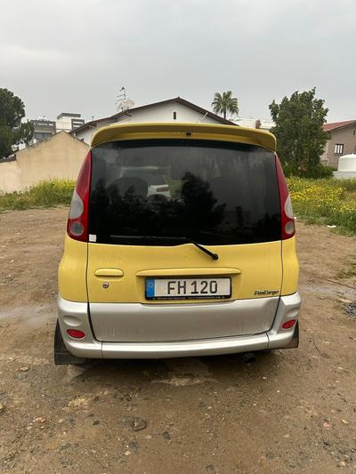 Toyota Funcargo — 3