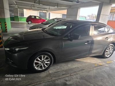 Mazda Axela — 6