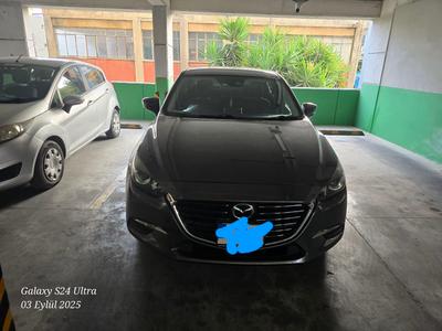 Mazda Axela — 7