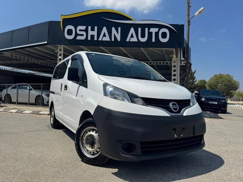 Nissan NV200 — 1/10