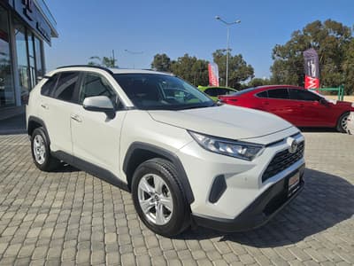 Toyota RAV4 — 2