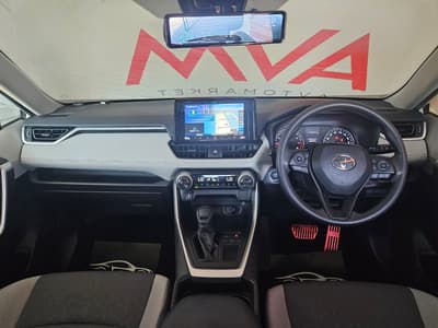 Toyota RAV4 — 9