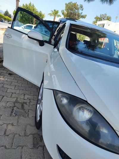 Seat Leon — 8