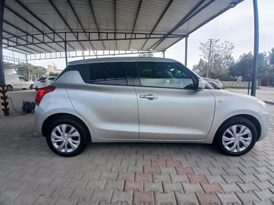 Suzuki Swift — 7