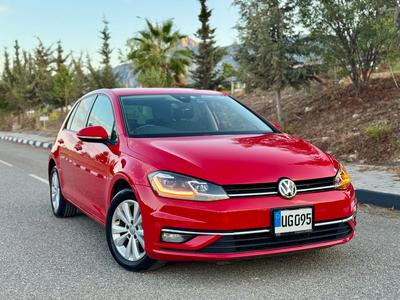 Volkswagen Golf — 1
