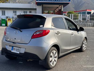 Mazda Demio — 3