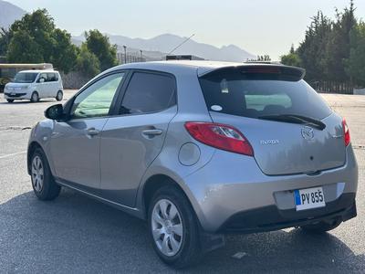 Mazda Demio — 4