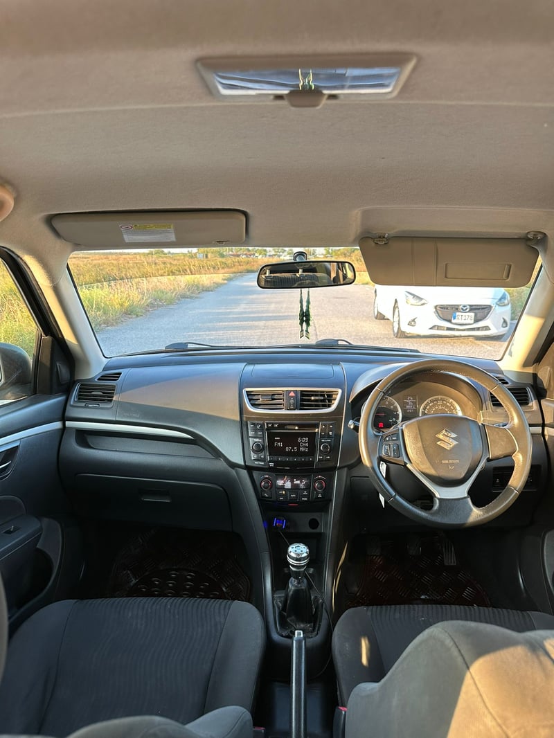 Suzuki Swift — 4