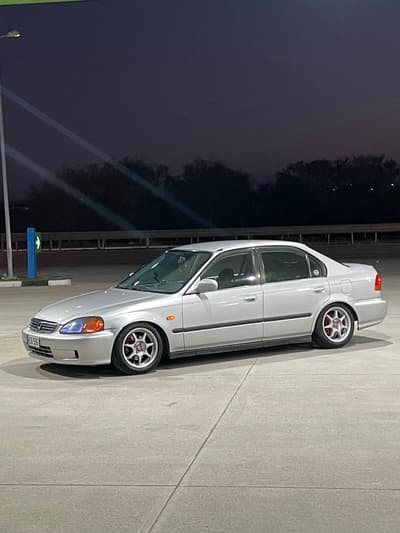 Honda Civic — 2