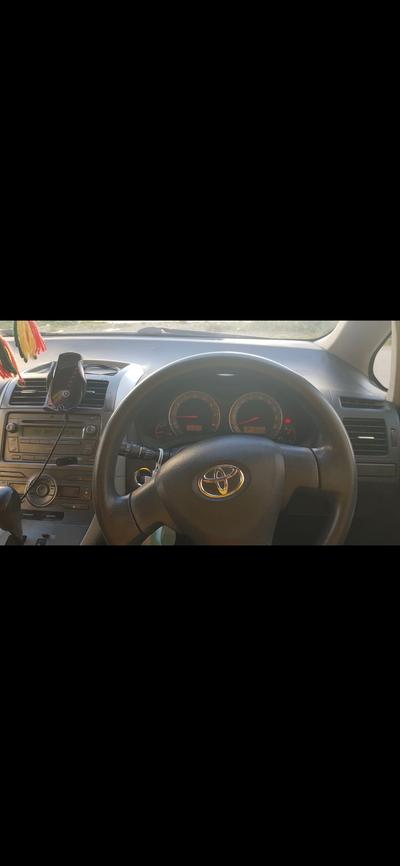 Toyota Auris — 8