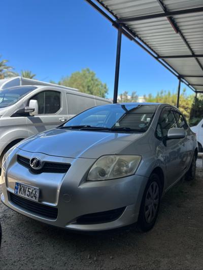 2006 Toyota Auris