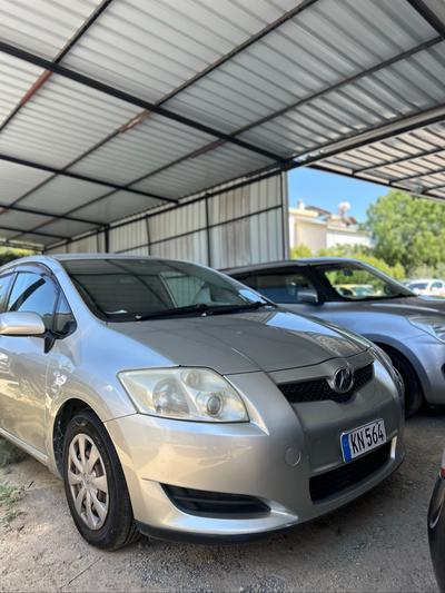 Toyota Auris — 2