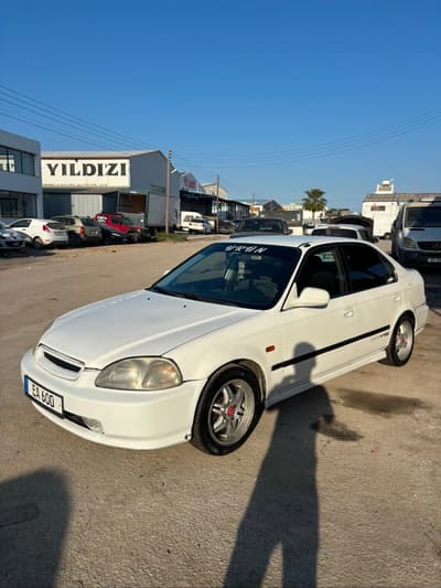 Honda Civic — 1