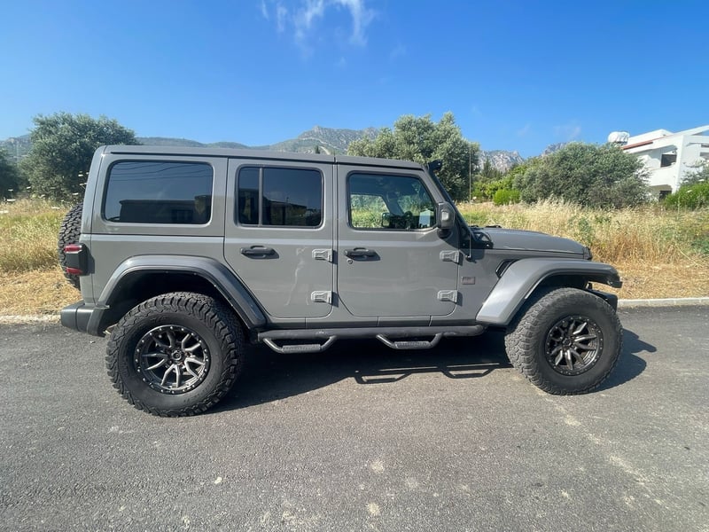 Jeep Wrangler — 2