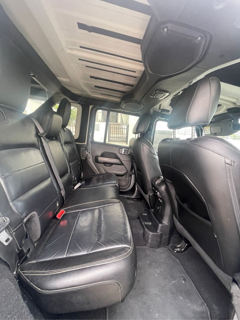 Jeep Wrangler — 7