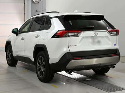 Toyota Rav4 — 4