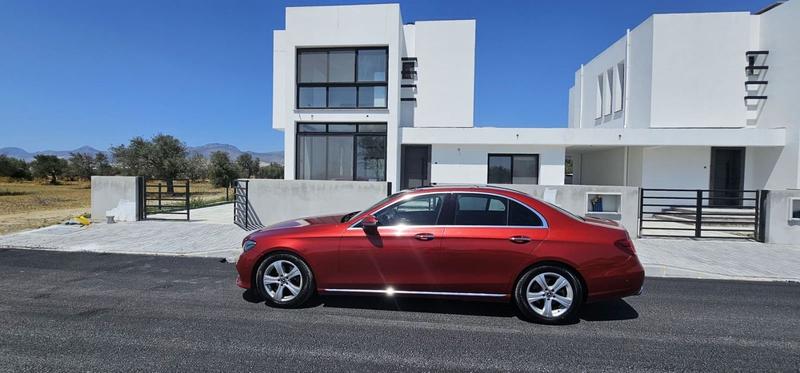 Mercedes-Benz E 220d — 1/7
