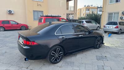 Honda Accord — 6