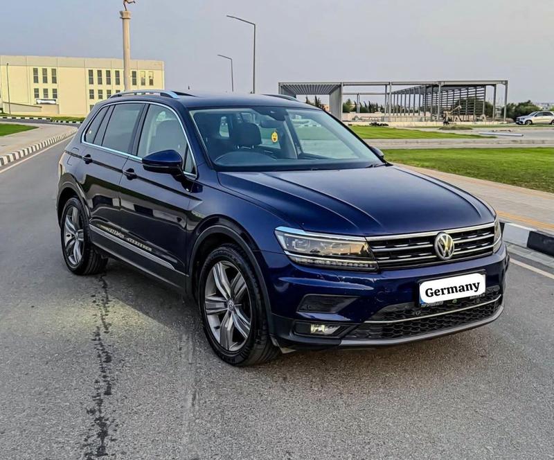 Volkswagen Tiguan — 1/4