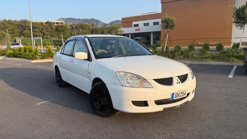 Mitsubishi Lancer — 1/9