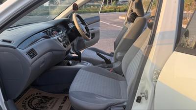 Mitsubishi Lancer — 6
