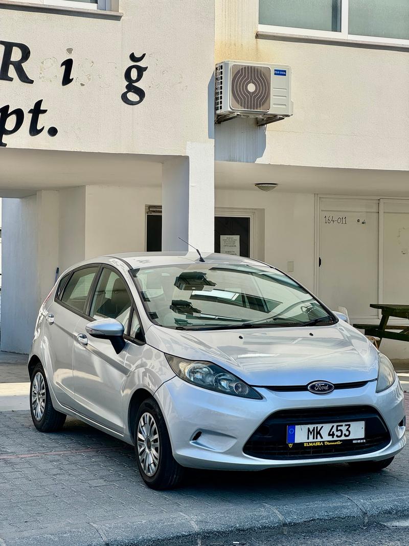 Ford Fiesta — 1/9