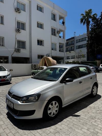 Volkswagen Polo — 3