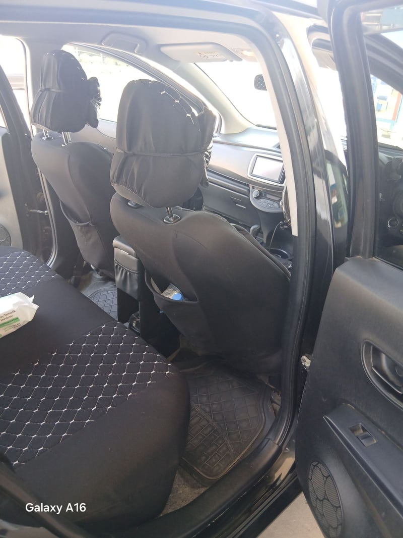 Toyota Vitz — 5