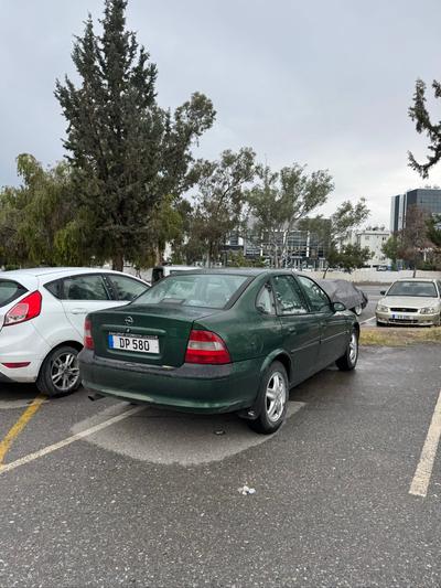 Opel Vectra — 1