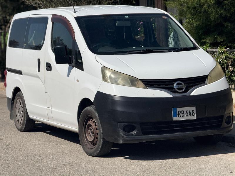 Nissan NV200 — 1/3