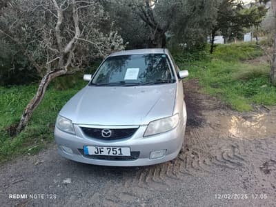Mazda Familia — 2