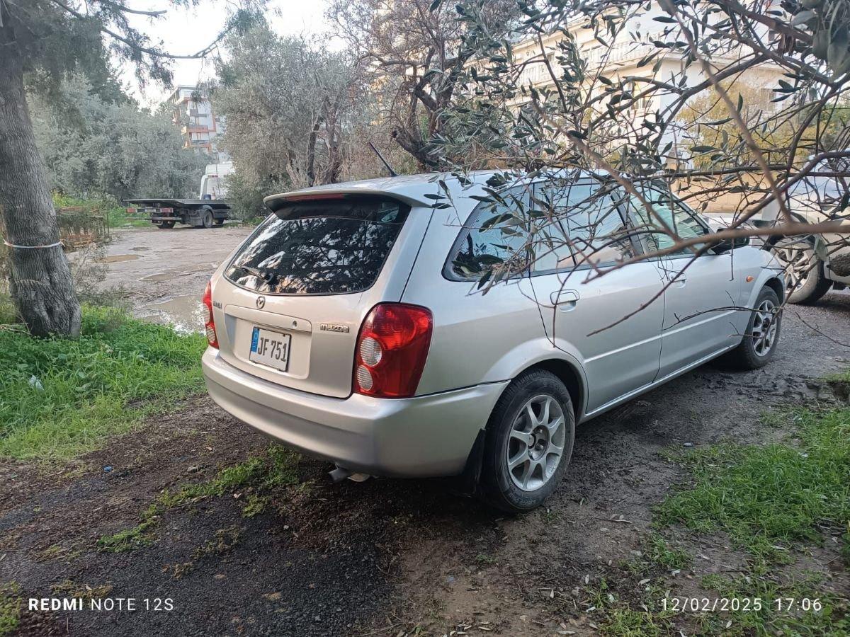2005 Mazda Familia 5