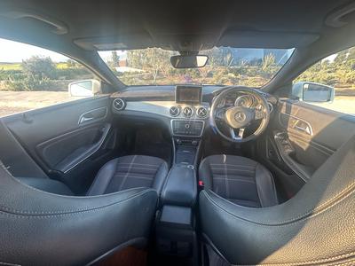 Mercedes-Benz CLA 220 — 7