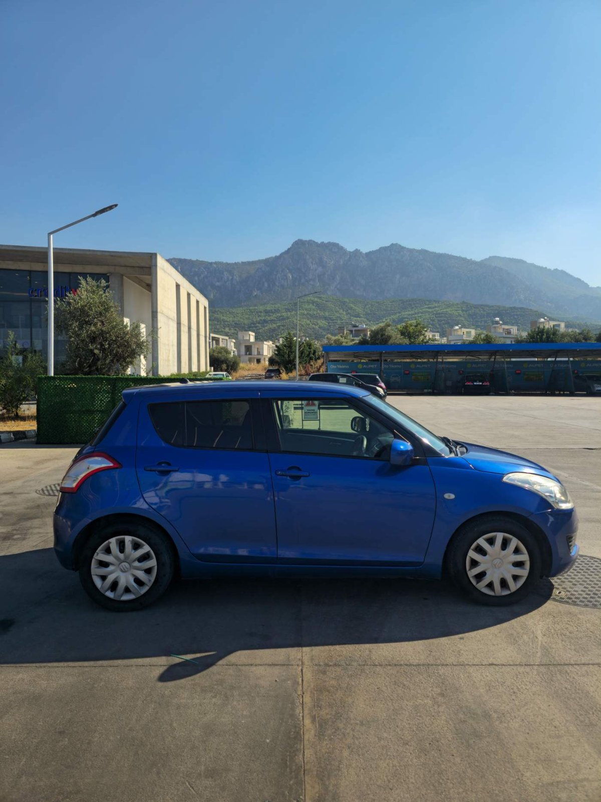 2012 Suzuki Swift 2