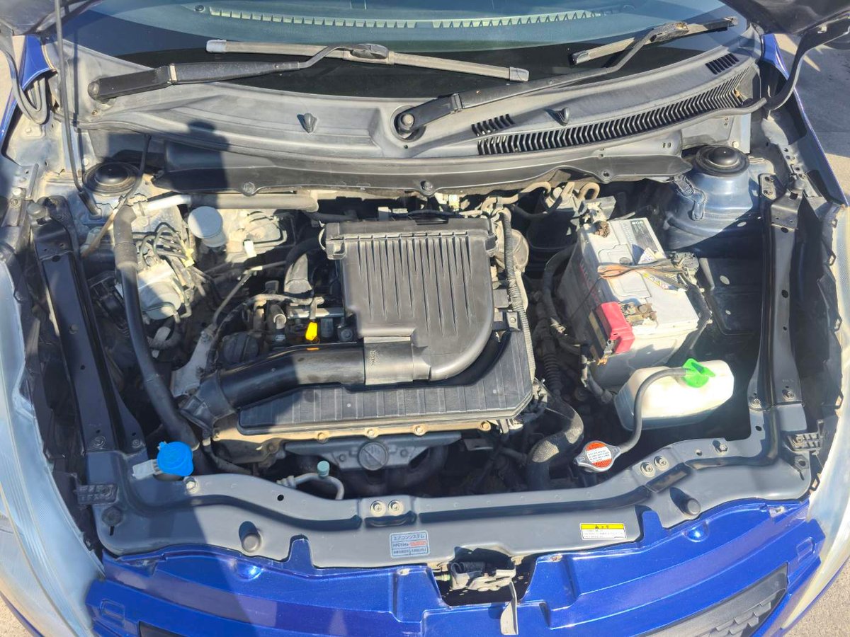 2012 Suzuki Swift 9