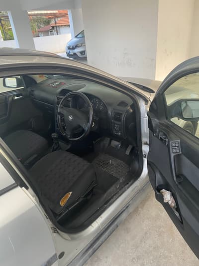 Opel Astra — 2