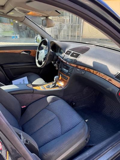 Mercedes-Benz E 220 — 5