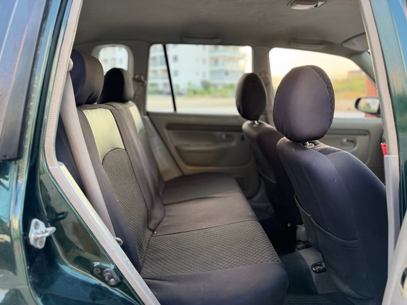 Mazda Demio — 8
