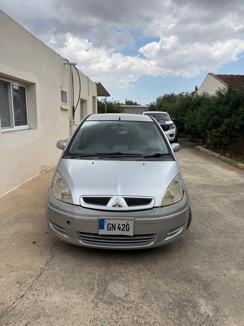 Mitsubishi Colt — 1/7