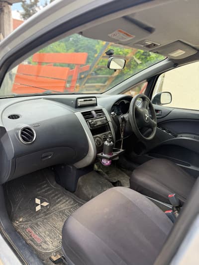 Mitsubishi Colt — 6