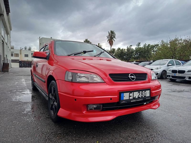 Opel Astra — 1/5
