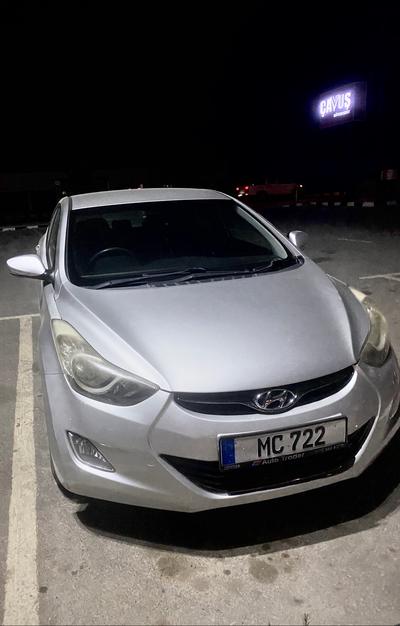 Hyundai Elentra — 1
